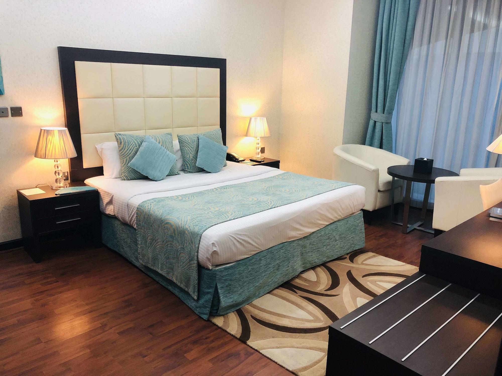 Hotel Gokulam Park